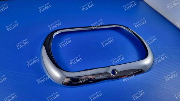 Umreifung von Fernscheinwerfern - PEUGEOT 404 Coupé / Cabriolet - 1