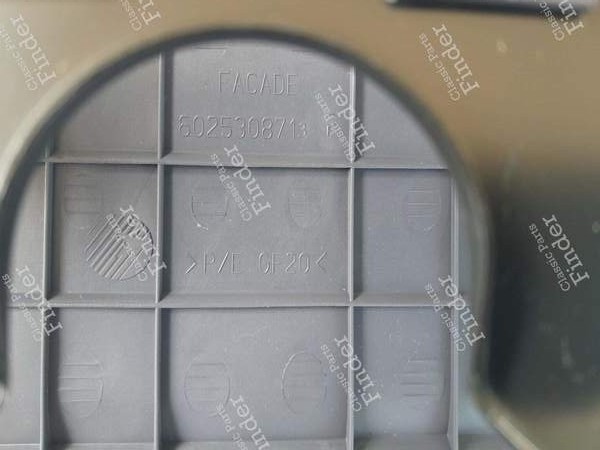 Carter d'autoradio - RENAULT Espace III - 6025308713 / 6025311333- 2