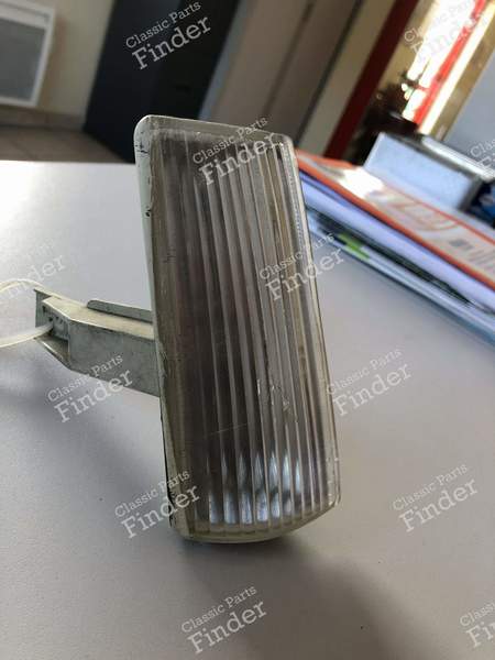 Feu factice avant droit - RENAULT Trafic - 770793307- 1