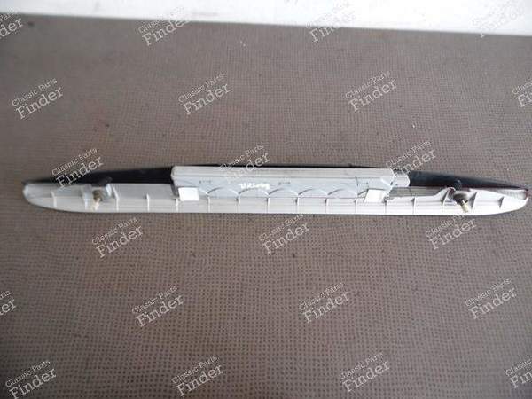 3ème FEU STOP - PORSCHE Boxter (986) - 98663105000 Equiv. 98663105003 / 98663105002 / 98663105001- 6