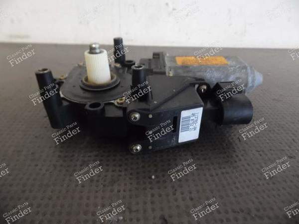 MOTEUR LEVE-VITRE DROIT - 996 COUPE & TARGA - PORSCHE 911 (996) - 99662410203 équivalente à 99662410205 et 99662410201- 3