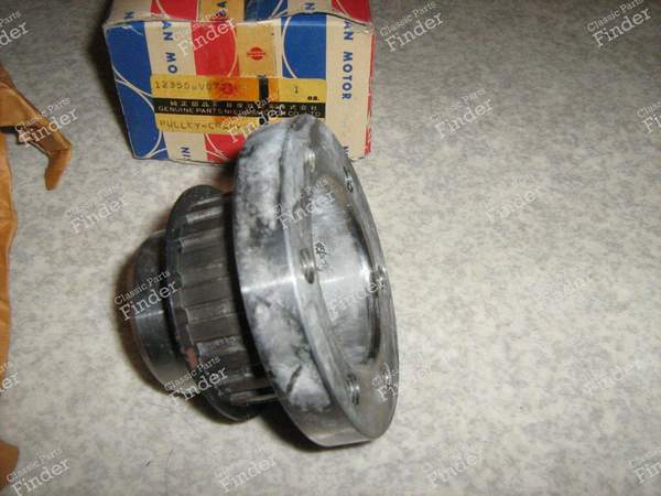 Timing belt pulley - DATSUN Bluebird (PL910) - 12350V0701- 2