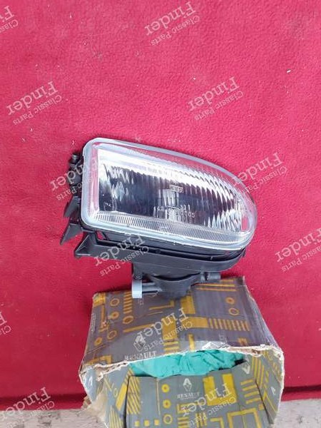 Antibrouillard gauche - RENAULT 19 (R19) - 7701042674- 0
