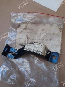 Right front bumper fitting - NISSAN Sunny / Sentra / Tsuru (B11)