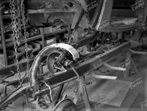 Mounting bracket for mudguards - PEUGEOT 201 - thumb-2