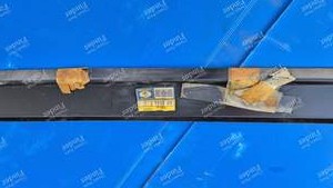 Tôle bavette centrale de pare-choc arrière - PEUGEOT 604 - 747009- thumb-4