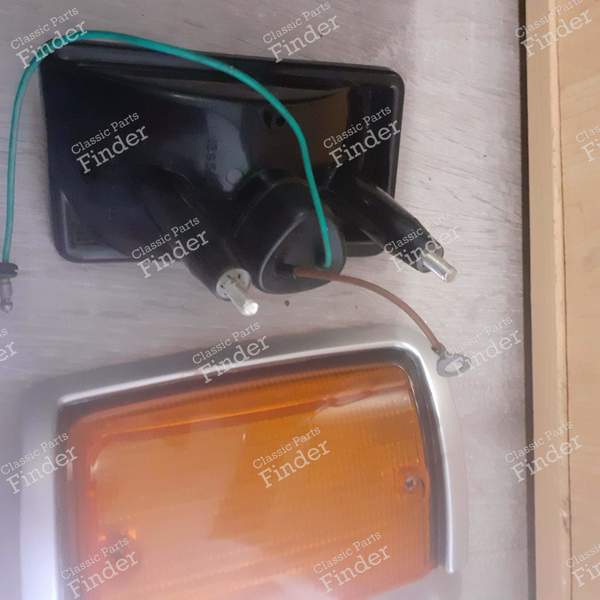Right front turn signal - CHRYSLER-TALBOT Sunbeam - 6521- 2