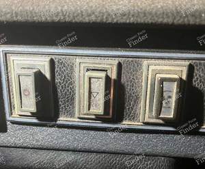 Interrupteur des feux de détresse - CITROËN DS / ID