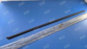 Left front fender protection strip - PEUGEOT 104 / 104 Z