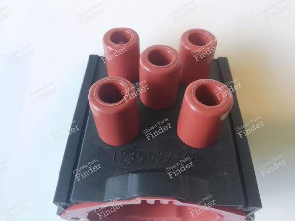 Two delco V8 4.0 engine heads - AUDI V8 (D11/4C) - 077905207 / 101018002- 2