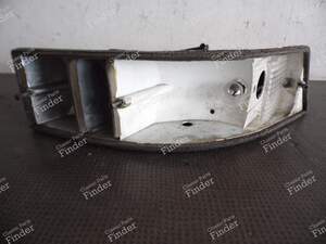 BOITIER FEU ARRIERE DROIT - PORSCHE 911 / 912 E (G Modell) - 91163194000 / 90163140403 / 91163140403 / 91163140430- thumb-1