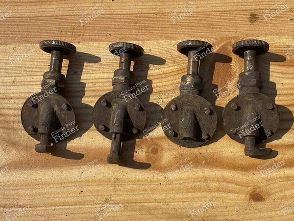 ODA Hood Clips - CITROËN B14 - 2