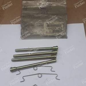 Left and right pad spring kit - PEUGEOT 205