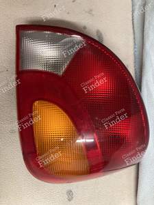 Right rear light - FORD Fiesta - 1044154 / 96FG13W004- thumb-3