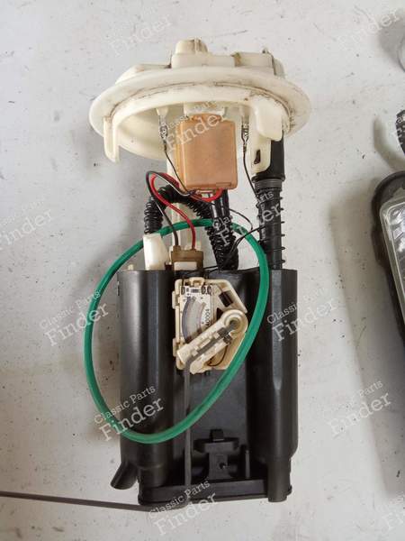 Fuel pump Peugeot 607 2.2 HDI - PEUGEOT 607 - 1525K8 - 9638633780- 0