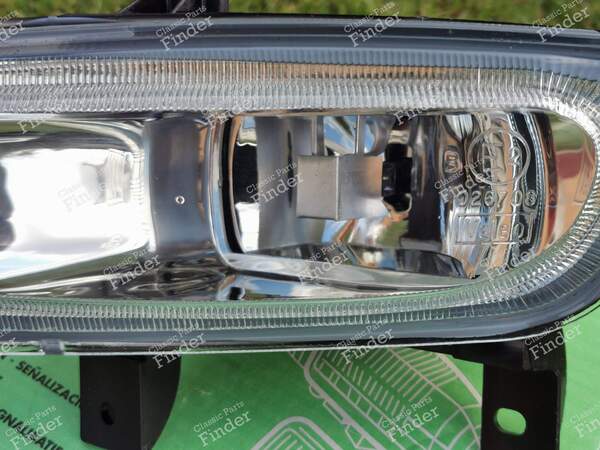 Front left fog light  (for older shape of bumper model) - PEUGEOT 406 Coupé - 67720899- 6