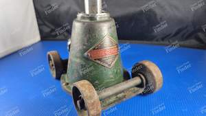 Antique rolling jack - MATHIS MY - CRABE- thumb-1