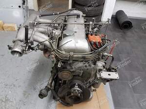 Mercedes Engine M189.988 - MERCEDES BENZ W111 / W112 (Heckflosse) - thumb-1