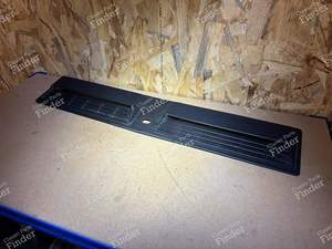 Lufteinlass der Motorhaube - VOLKSWAGEN (VW) Golf I / Rabbit / Caddy / Jetta