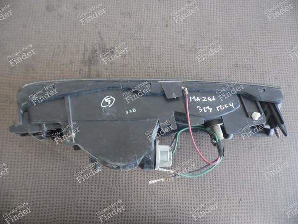 BLINKER VORNE LINKS - MAZDA 323 / Protégé / F /Astina (BG) - Koito 210-61311- 6