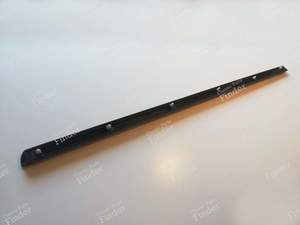 Baguette fine de portière, coté droit - version 3 portes - VOLKSWAGEN (VW) Golf II / Jetta - 191853516D- thumb-8