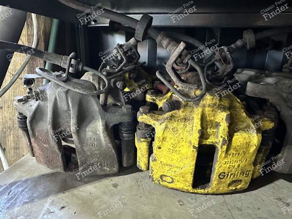 Paar Bremssättel für GTI, G60 oder VR6 - VOLKSWAGEN (VW) Golf II / Jetta - 1