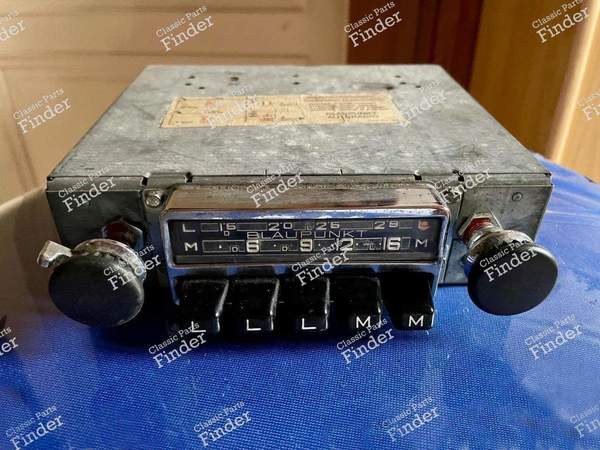 Vintage car radio - MERCEDES BENZ W108 / W109 - KDB 971-812- 0