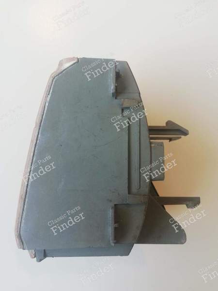 Standlicht / Blinker vorne rechts - PEUGEOT 305 - 4018D- 9