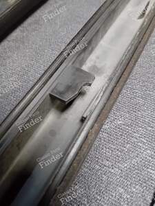 Thin trim strips for 3-door models - GTI and G60 versions - VOLKSWAGEN (VW) Golf II / Jetta - 191 853 515 D / 191 853 516 D / 191 853 535 D / 191 853 536 D- thumb-6