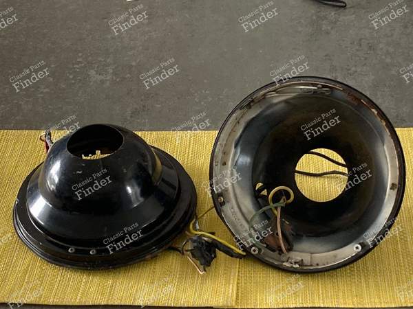 Casing for large Cibié headlights, Renault R8 Gordini, R8S - RENAULT 8 / 10 (R8 / R10) - 1