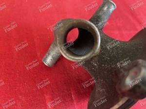 Motor water pump output - CITROËN SM - thumb-7