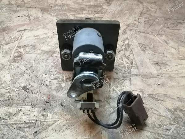 Zentralisiertes Kofferraumschloss - CITROËN CX - 2