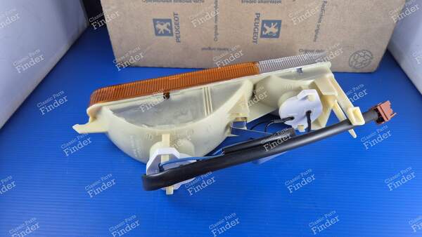 Blinklicht des rechten Standlichts – Phase 2 - PEUGEOT 505 - 10820 / 635049- 5