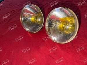 Pair of long-range center headlights - ALPINE A110