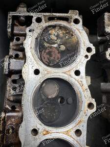 3.5 V8 Engine Cylinder Heads - LAND ROVER Range Rover - thumb-5