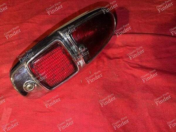 Right-side taillight - sedan and convertible models - PEUGEOT 403 - 1