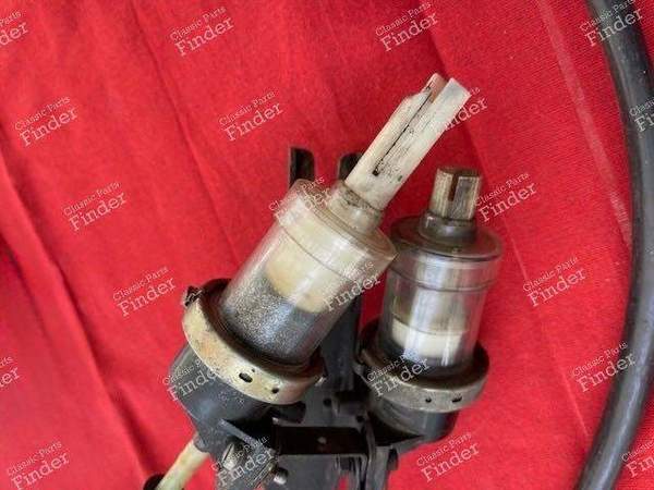 Double-hydraulic rotating headlight control - CITROËN SM - 7