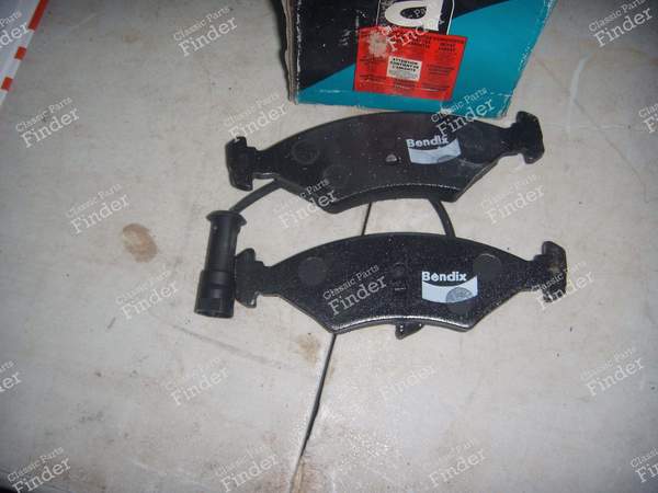 Front brake pads - FORD Escort / Orion (MK3 & 4) - B327427- 0