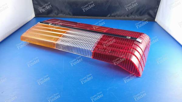 Cabochon des linken Rücklichts - PEUGEOT 104 / 104 Z - 20620- 2