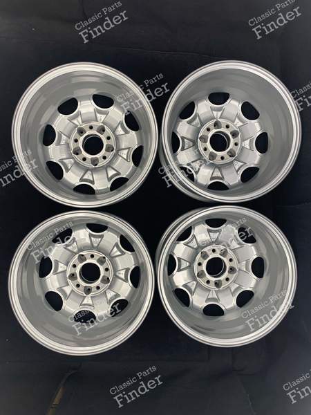 Original 'Sportline' Eight Holes Alloy Wheels 7Jx15 ET41 - MERCEDES BENZ E (W124) - 1244011902- 5