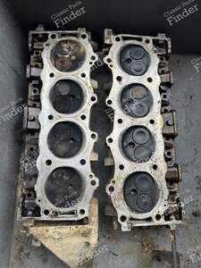 3.5 V8 Engine Cylinder Heads - LAND ROVER Range Rover