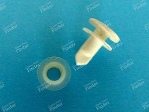 32 Jeu de fixations pour les deux panneaux de porte - ALPINE A110