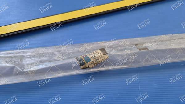 Kotflügelschutzleiste vorne links - PEUGEOT 104 / 104 Z - 785154- 4