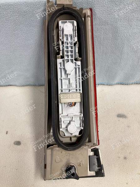 Rücklicht links - RENAULT 5 (Supercinq) / Express / Rapid / Extra (R5) - 7701030761 / 1221703- 1