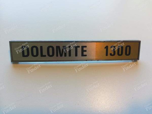 Emblem 1300 - TRIUMPH 1500 / Dolomite - 88627565 / JF4846- 0