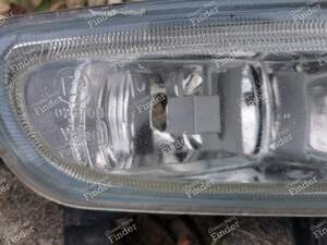 Front right fog light (older shape of front bumper) - PEUGEOT 406 Coupé - 67720881- thumb-8