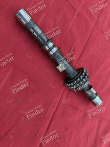 Camshaft for electronic fuel injection - CITROËN SM