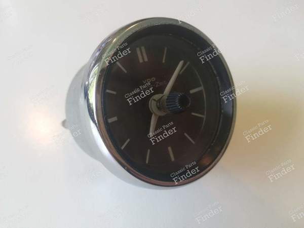 Horloge de bord à quartz - MERCEDES BENZ /8 (W114 / W115) - 214/3/1 / A0005420711- 0