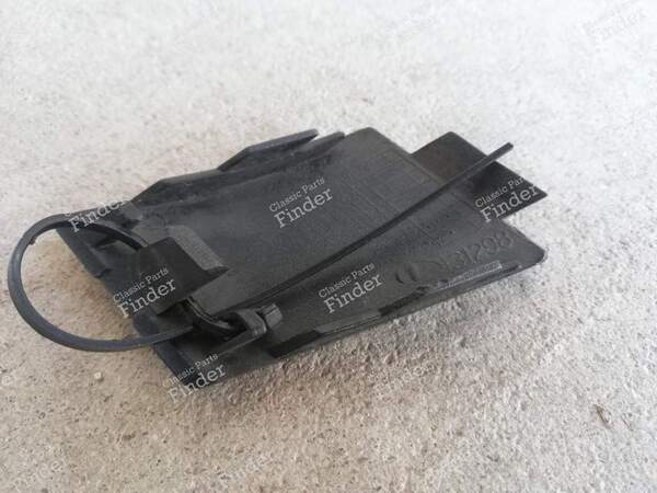 Abdeckung für die vordere Abschleppöse - PEUGEOT 406 Coupé - 131298- 3