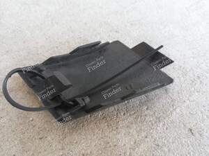 Abdeckung für die vordere Abschleppöse - PEUGEOT 406 Coupé - 131298- thumb-3